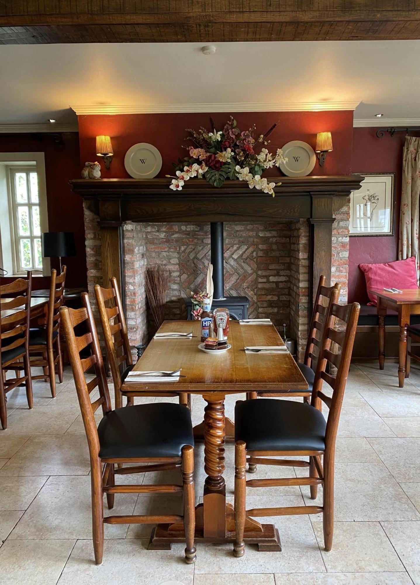 נאטספורד The Windmill Inn מראה חיצוני תמונה